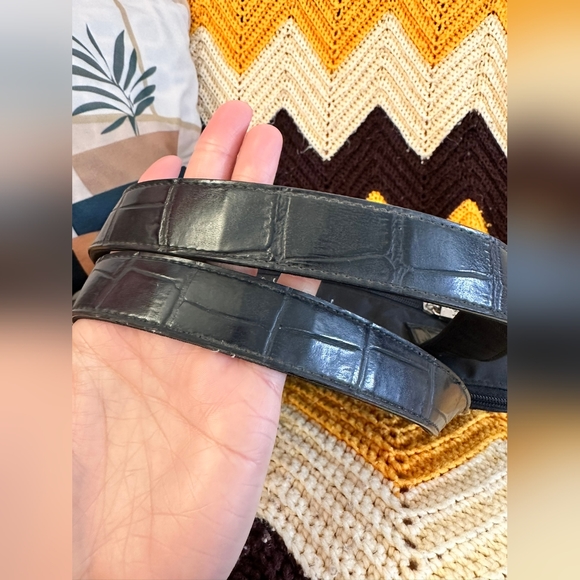 Authentic Esprit Handbag - Picture 3 of 8